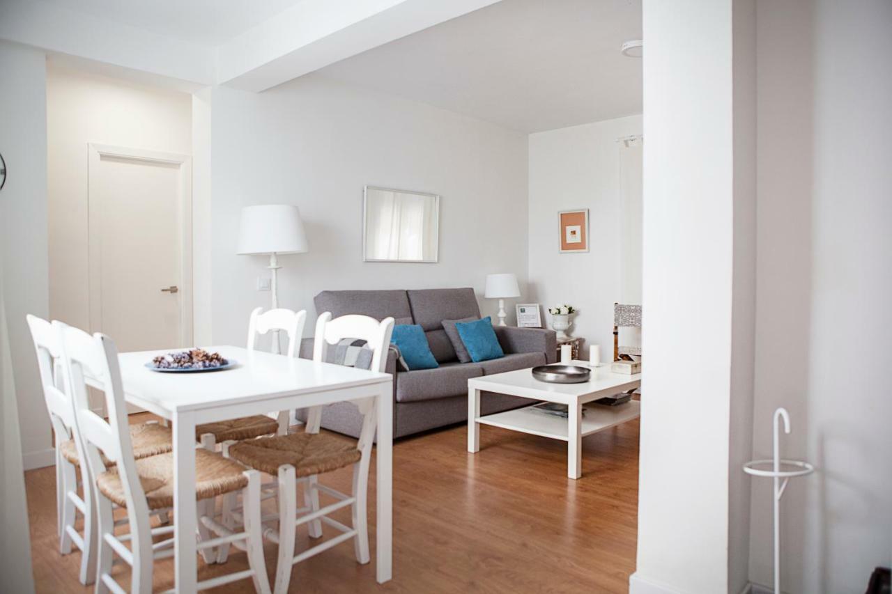 Apartamento Mendoza Севилья Экстерьер фото