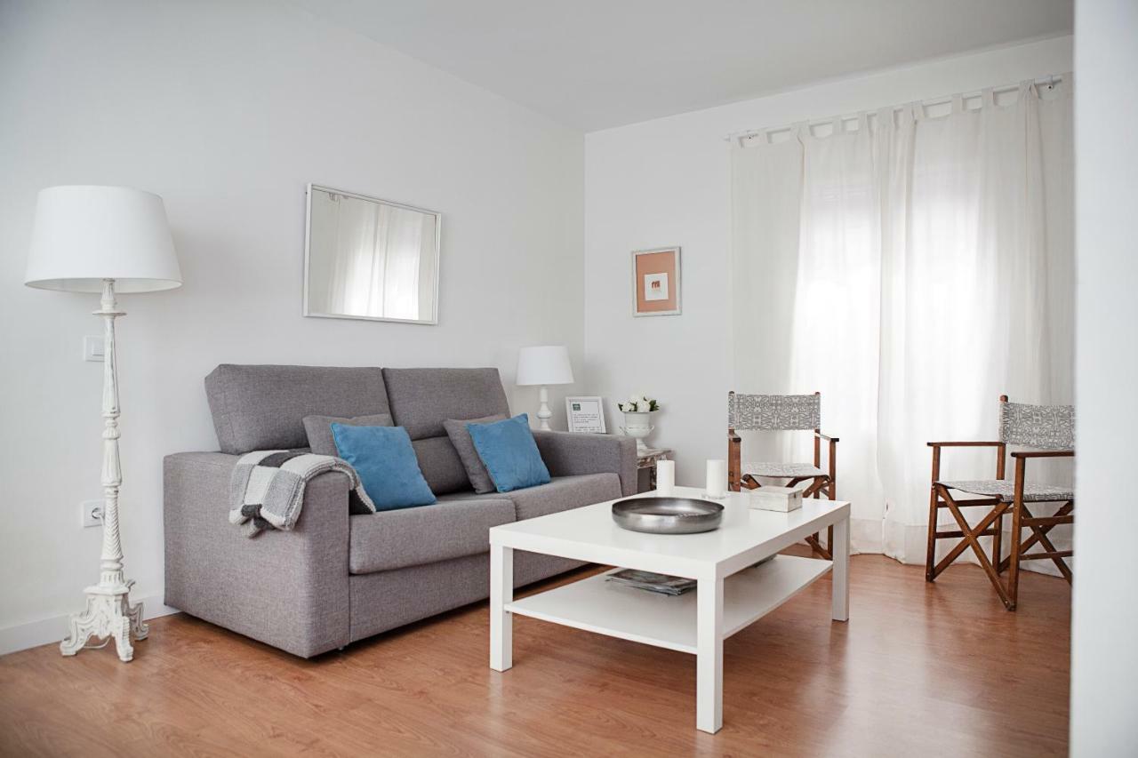 Apartamento Mendoza Севилья Экстерьер фото